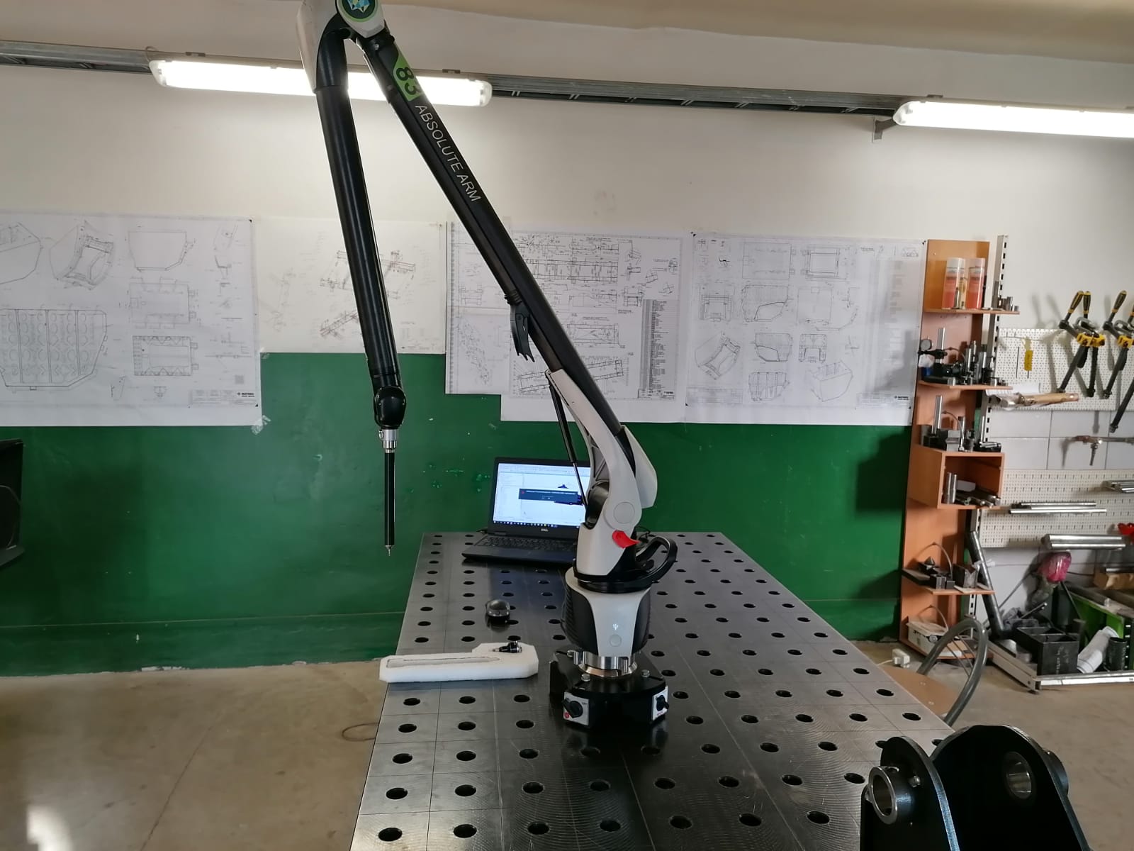 Romer Absolute Arm HAA 7330 6AX 6axis portatīvā koordinātu mērīšanas ierīce